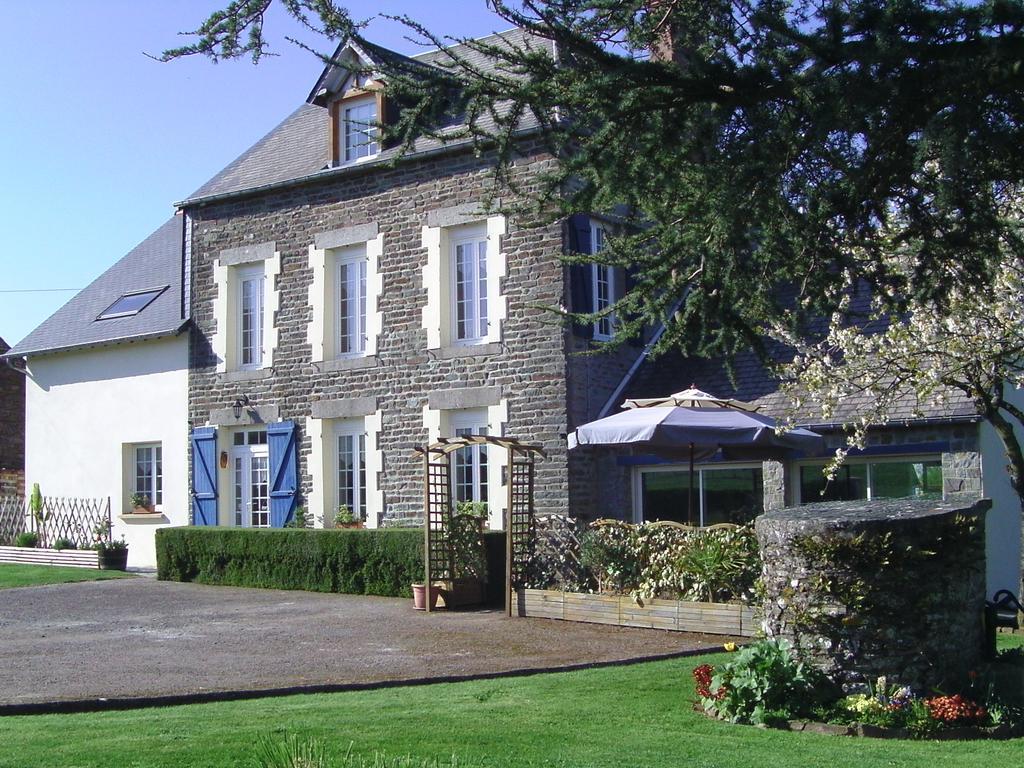 Chambre D'Hotes De La Mousse Saint Remy sur Orne Exteriör bild