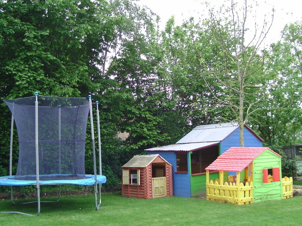 Chambre D'Hotes De La Mousse Saint Remy sur Orne Exteriör bild